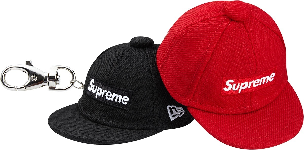 Supreme/New Era Keychain